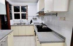 Hillington Green (D23), Condominium #587668601
